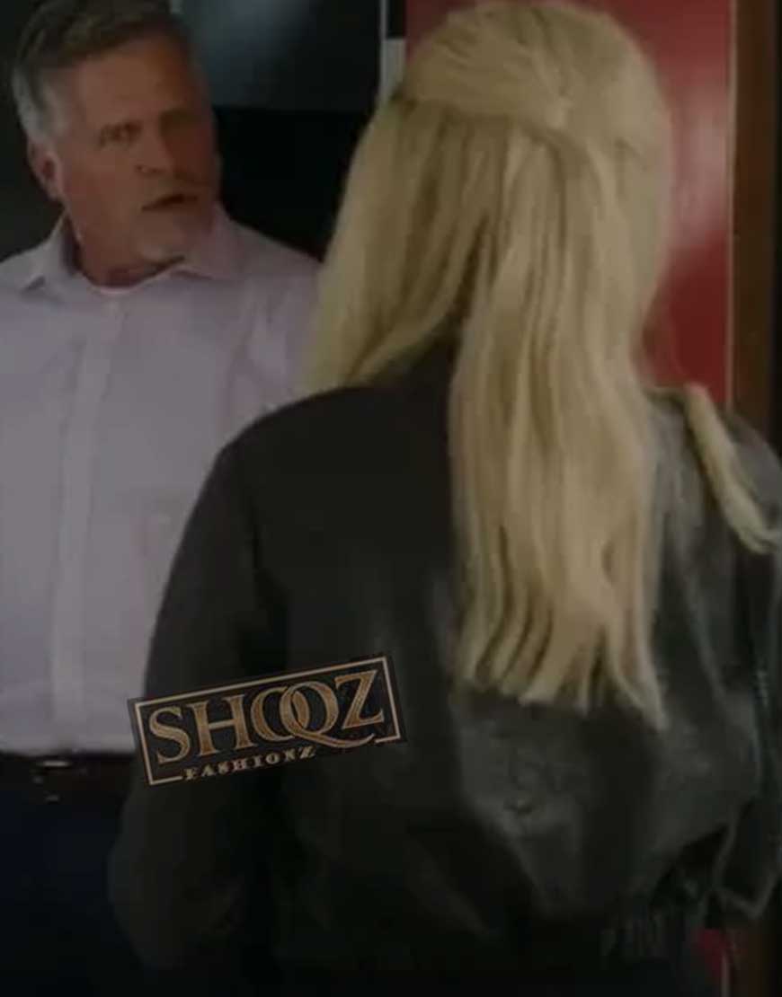 Inventing Anna Delvey 2022 Julia Garner Jacket