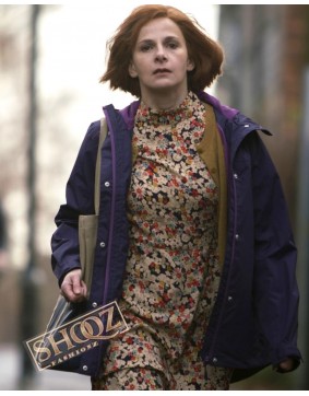 A Discovery Of Witches Louise Brealey (Gillian Chamberlain) Jacket