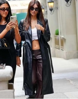 NYC Street 2023 Emily Ratajkowski Black Leather Coat NYC Street 2023 Emily Ratajkowski Black Leather Coat