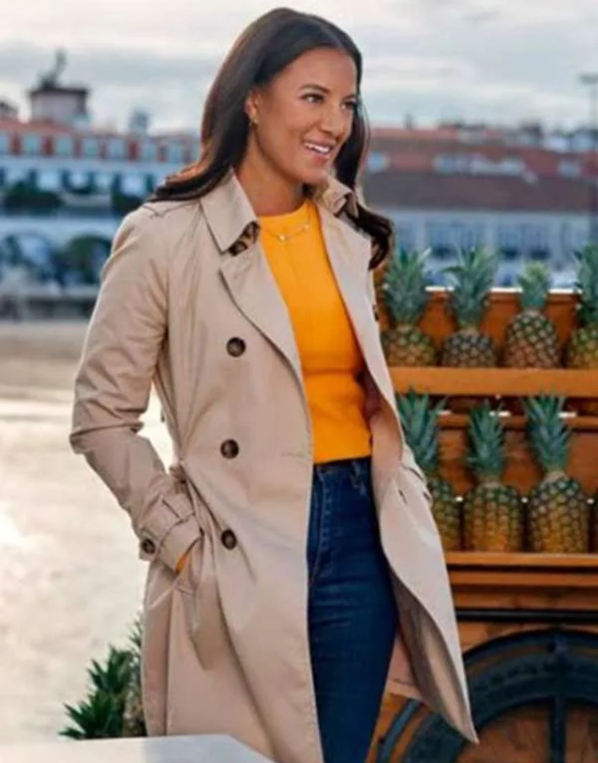 Heather Hemmens A Pinch of Portugal 2023 Coat 1 Heather Hemmens A Pinch of Portugal 2023 Coat