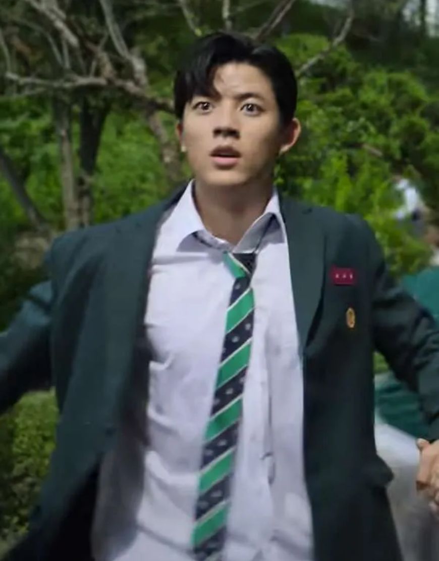 All of Us Are Dead Park Solomon Su Hyeok Green Blazer Coat 1 All of Us Are Dead Park Solomon Su Hyeok Green Blazer Coat