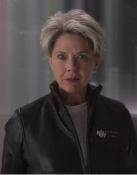 Captain Marvel (Wendy Lawson) Annette Bening Black Leather Jacket